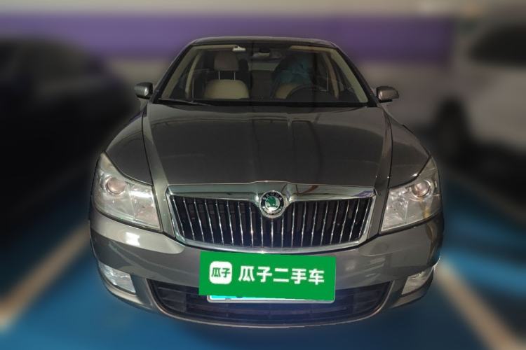 Used Skoda Octavia 2010 1.6L Automatic Yijun Edition Front