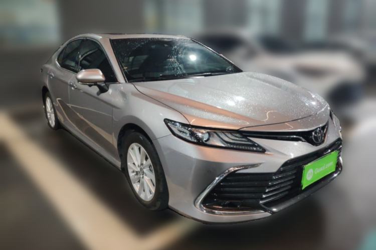 Used Toyota Camry 2021 2.0G Luxury Edition Front Right 45 Deg