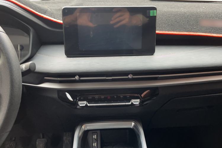 Used Wuling Jiachen 2022 1.5T Manual Comfort & Dynamic Version