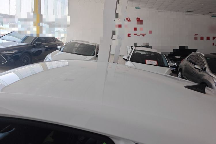 Used Roewe Clever 2021 302 km New Four-Seater Super-Efficient Version Roof