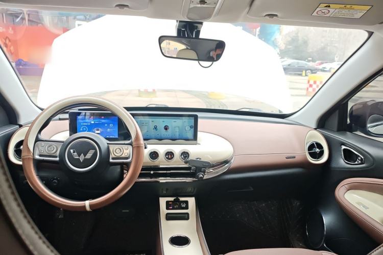 Used Wuling Bingo 2024 333 km Enjoyment Version
