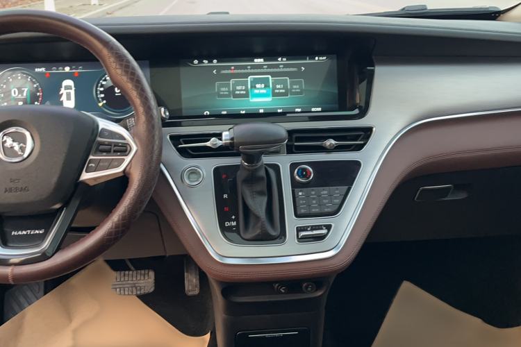 Used Hanteng V7 2019 1.5T Automatic Flagship Model 7 Seats China V Emission Standard
