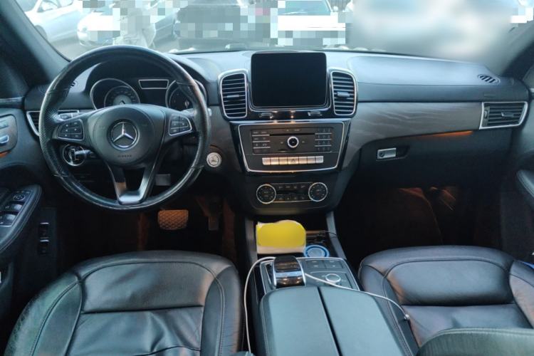 Used Mercedes-Benz CLS 
