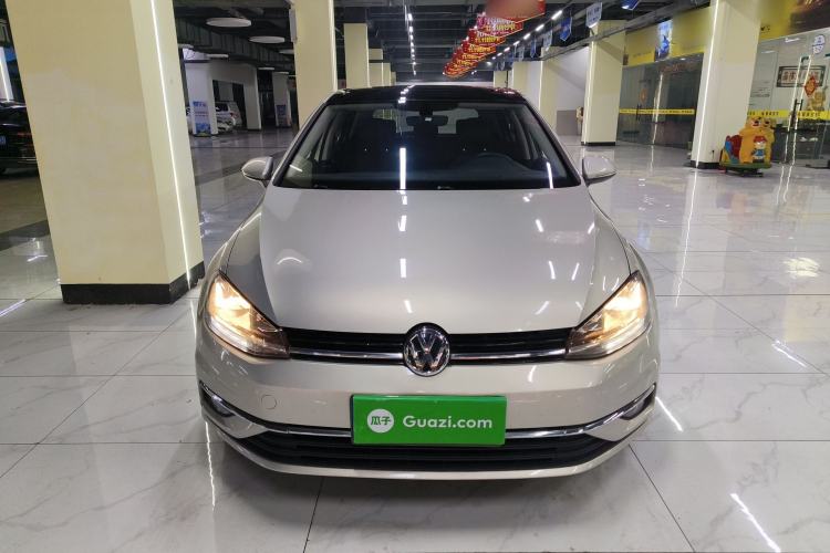 Used Volkswagen Golf 2018 230TSI Automatic Luxury Version