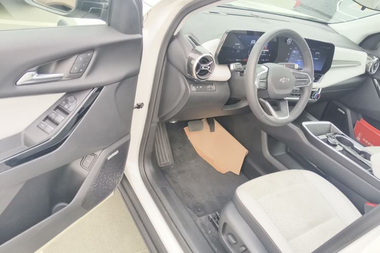 Used Chevrolet Equinox Plus 2024 155km ACTIV Ultimate Edition
