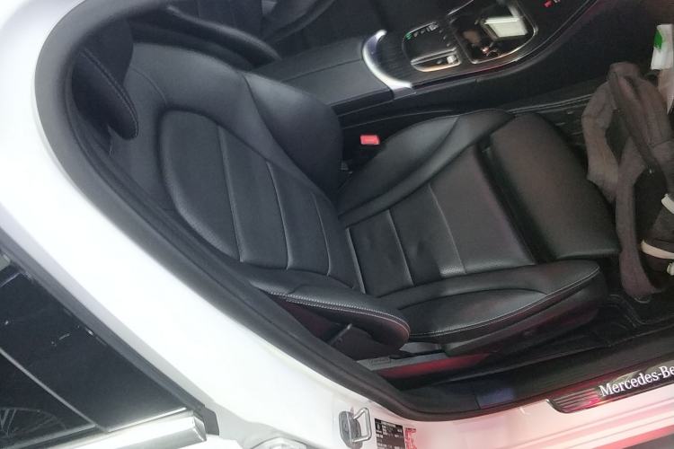 Used Mercedes-Benz C-Class 2021 C 200 L Fashion Edition Sport Version Right Front Seat