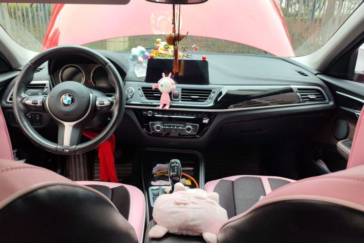 Used BMW 1 Series 2020 120i M Sport Package Center Console