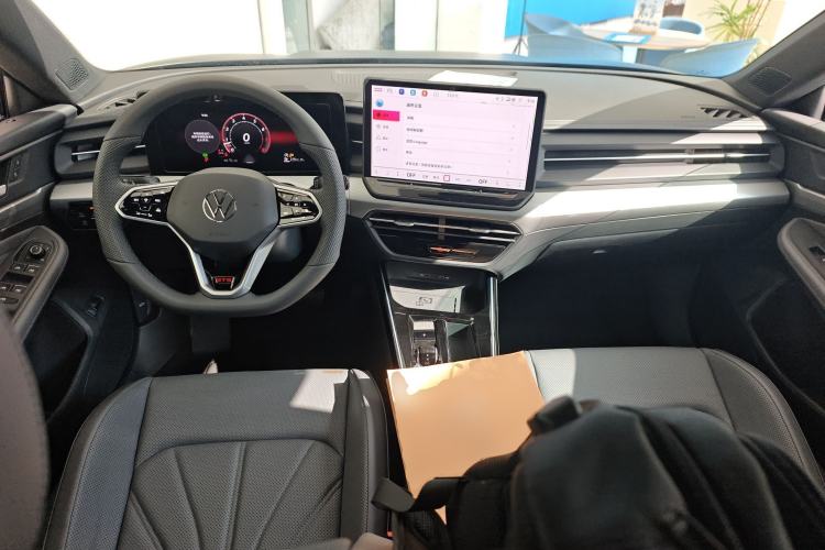 Used Volkswagen Lamando 2026 Lavida L GTS 380TSI Lingfeng Millionth Anniversary Edition Center Console