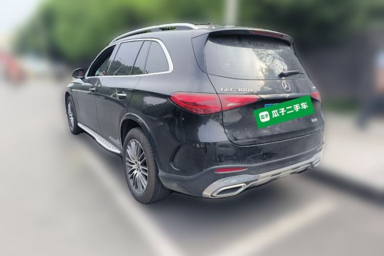 Used Mercedes-Benz GLC 2025 GLC 300 L 4MATIC Dynamic Model 5 Seats
