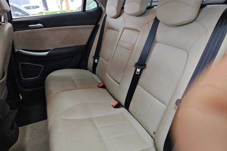 Used Roewe e550 2016 Flagship Edition