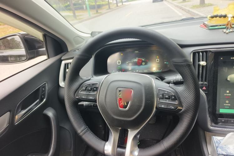 Used Roewe i6 New Energy 2017 45T Hybrid Connect & Smart Enjoyment Edition
