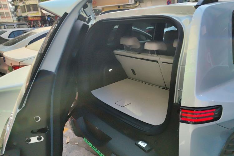 Used Formula Leopard Titanium 3 2025 501KM All-Wheel Drive Intelligent Driving Ultra Version