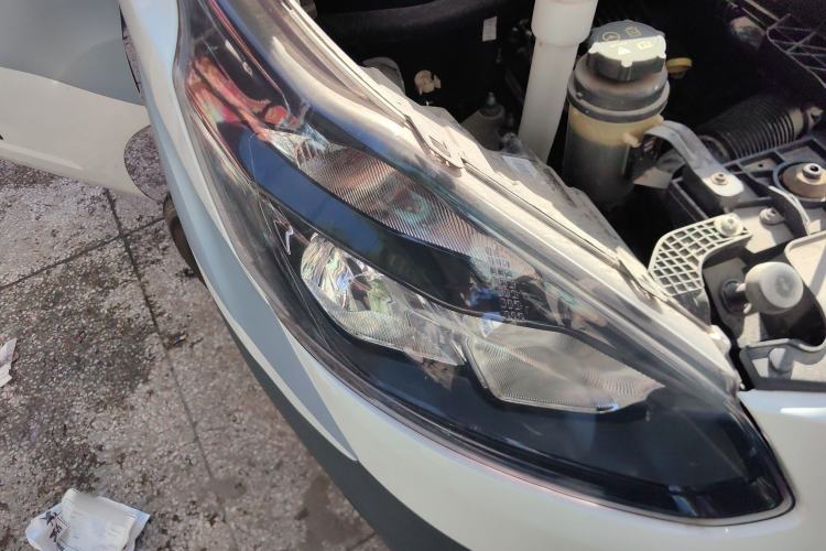 Used Ford Transit 2017 2.0T Gasoline Automatic Multi-Function Commercial Vehicle Mid-Drive Mid-Roof China V-standard
