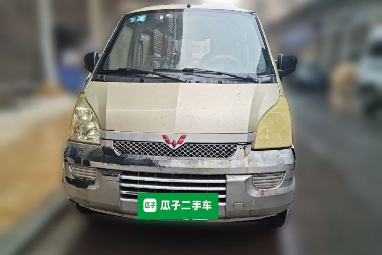 Used Wuling Rongguang 2014 1.2L S Base Model