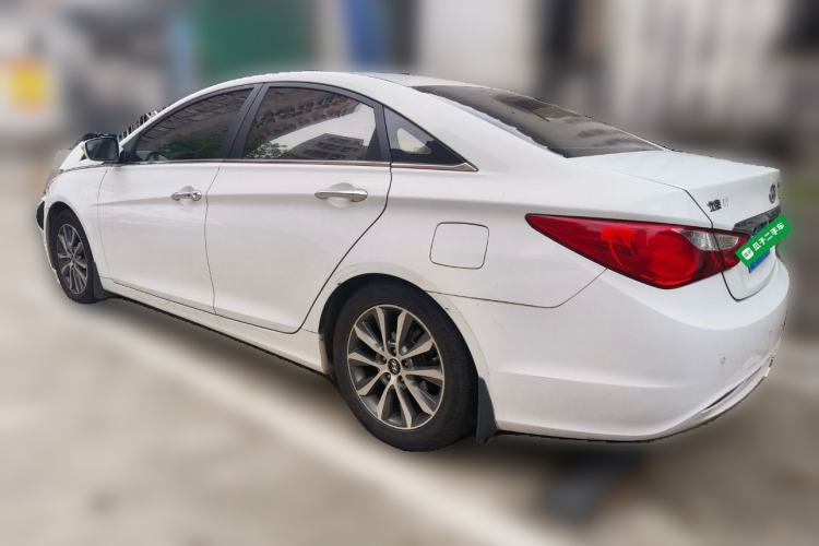 Used Hyundai Sonata 2013 2.0L Automatic Luxury Edition Rear Left 45 Deg