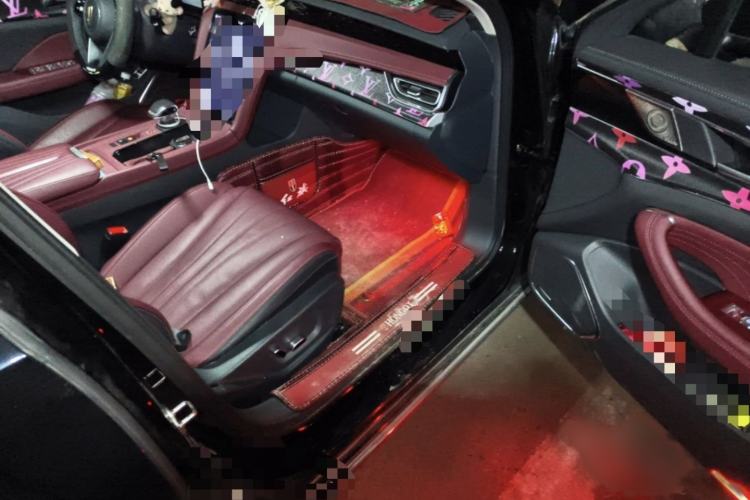 Used Hongqi H5 2025 1.5T DCT Qiyun 500 000th Unit Commemorative Edition
