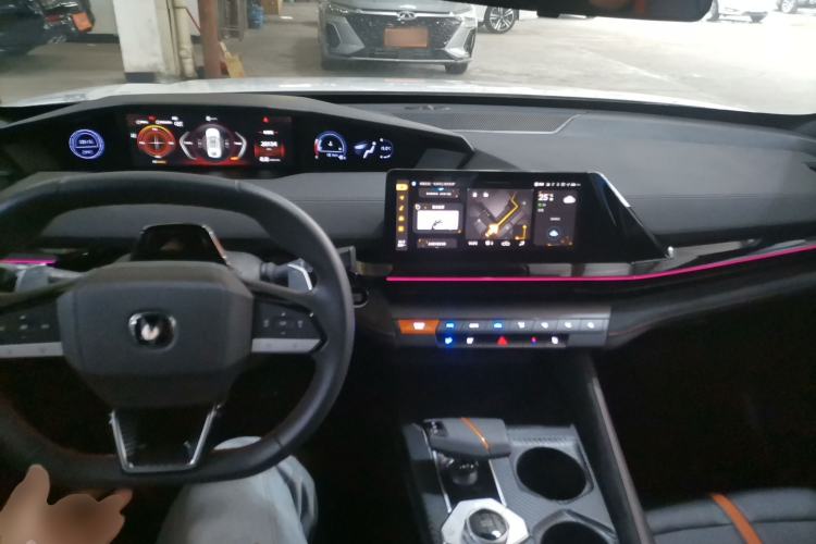 Used CHANGAN UNI-V 2024 1.5T Prestige Sport Edition
