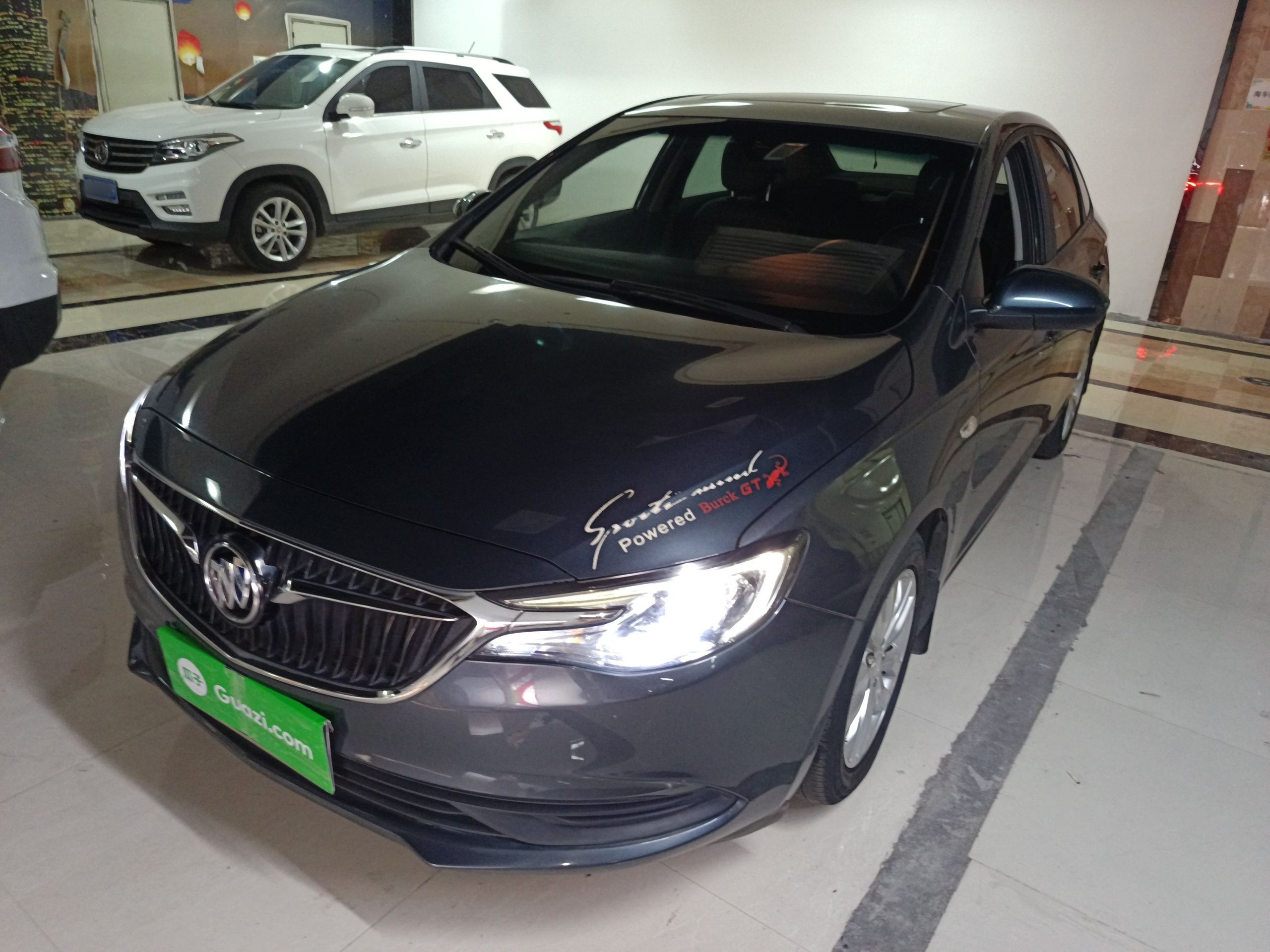 Parte inferior delantera