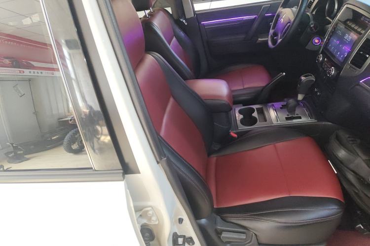 Used Mitsubishi Pajero 2020 3.0L Automatic Luxury Edition
