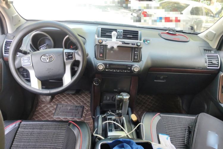 Used Toyota Prado 2016 3.5L Automatic TX-L NAVI Center Console