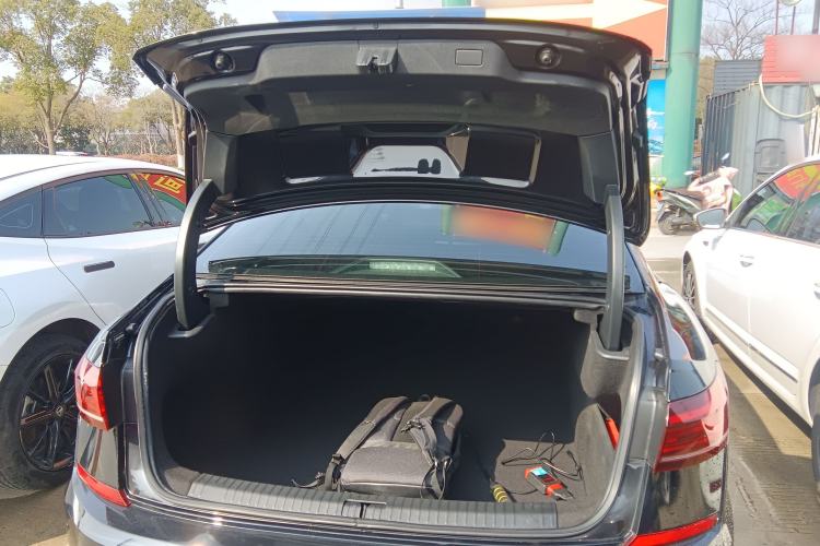 Used Volkswagen Passat 2022 330TSI Luxury Edition Custom Version