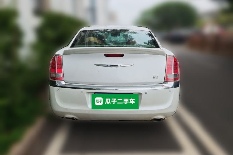 Used Chrysler 300C 2013 3.6L Luxury Edition
