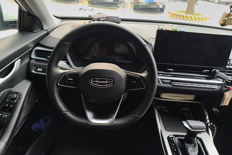 Used Geely Auto Emgrand 2023 4th Generation Champion Edition 1.5L CVT Luxury Model
