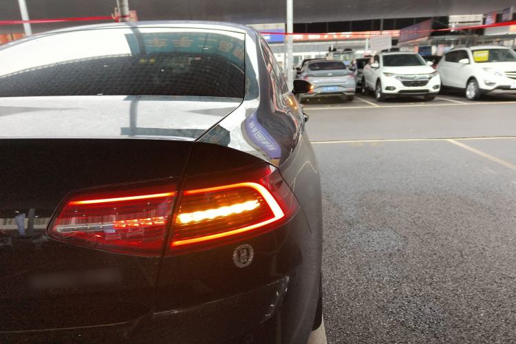 Used Volkswagen Magotan 2018 Facelift 330TSI DSG Luxury Model
