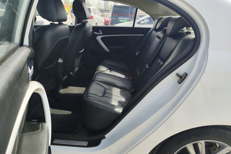 Used Geely Auto Emgrand 2017 Sedan Million Edition 1.5L Manual Upward Connect Version