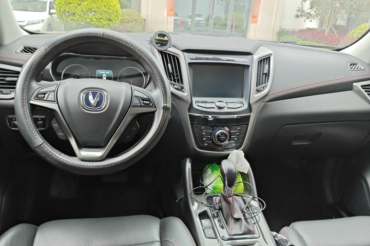 Used Changan CS75 2017 Shangkui Edition 1.5T Automatic Fengxiang Model