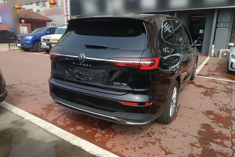 Used Volkswagen Viloran 2024 330TSI Business Edition Rear Right 45 Deg