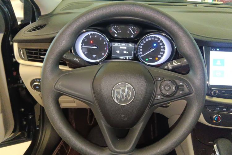 Used Buick Verano 2018 Sedan 15S Automatic Entry Model Steering Wheel