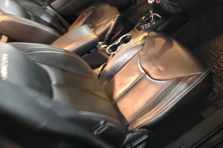 Used Jeep Wrangler 2015 3.6L Rubicon Four-Door Comfort Edition