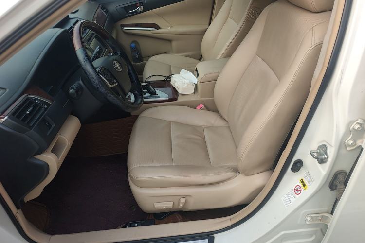 Used Toyota Camry 2012 2.5G Luxury Edition
