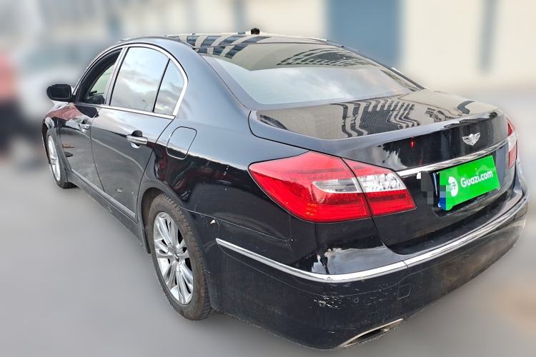 Used Hyundai Genesis 2012 3.0L GDI Luxury Edition

