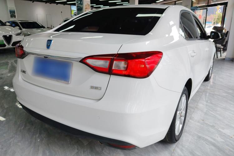 Used Roewe 360 2015 1.5L Automatic Luxury Edition
