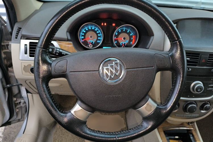 Used Buick Excelle 2015 1.5L Manual Luxury Model