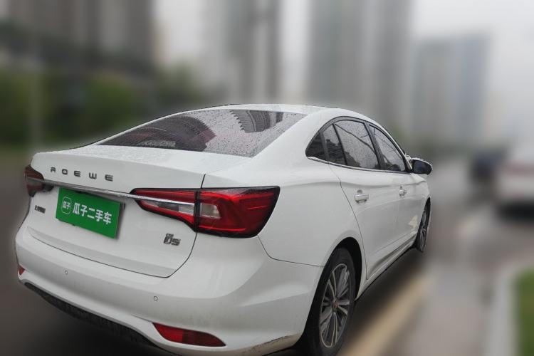 Used Roewe i5 2019 1.5L Automatic 4G Connected Langhao Edition

