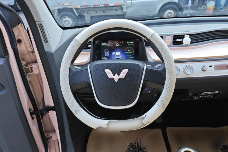 Used Wuling Hongguang MINIEV 2021 Macaron Fashion Model Lithium Iron Phosphate
