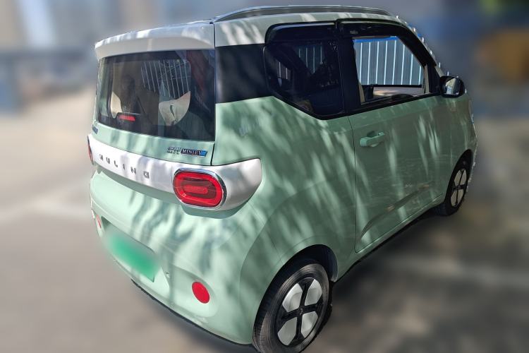 Used Wuling Hongguang MINIEV 2024 3rd Generation 215km Advanced Version
