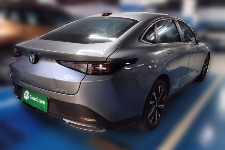 Used CHANGAN Eado DD 2023 Blue Whale NE 1.5T GDI DCT Navigation Model Rear Right 45 Deg