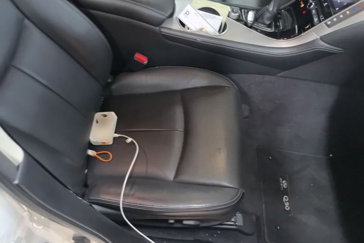 Used Infiniti Q50 2014 2.0T Luxury Edition
