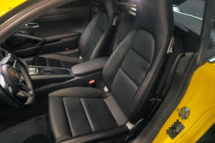 Used Porsche 718 2020 Cayman 2.0T
