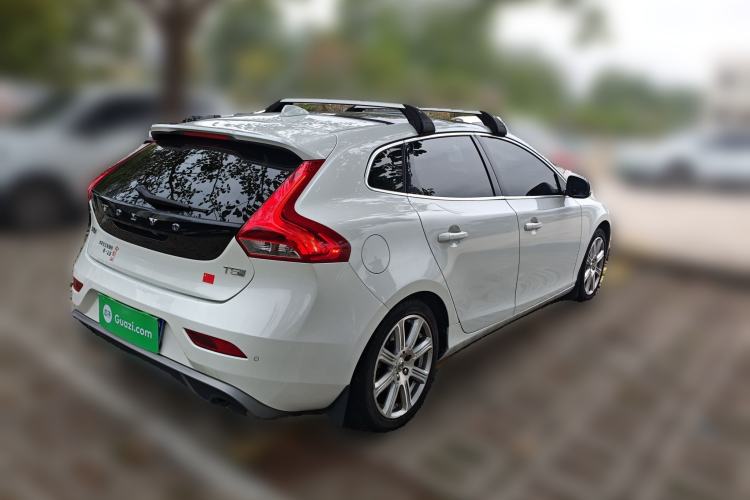 Used Volvo V40 2017 T3 Zhiya Edition