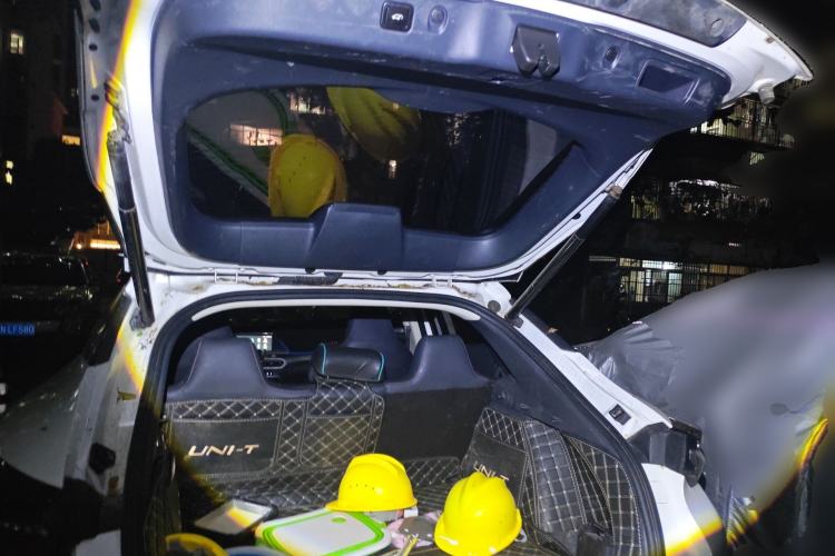 Used CHANGAN UNI-T 2020 1.5T Flagship Version Trunk