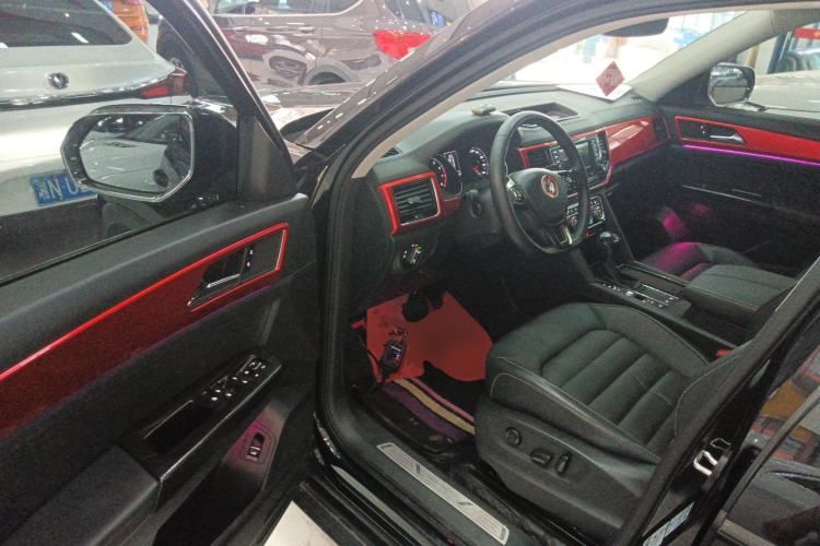 Used Volkswagen Teramont 2017 330TSI Two-Wheel-Drive Luxury Edition Driver Seat