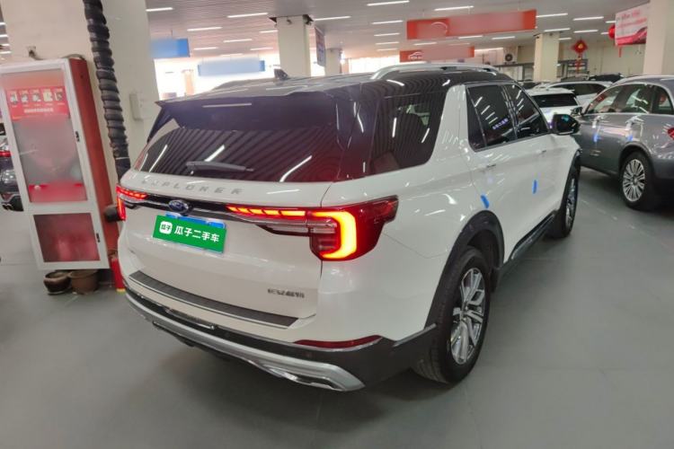 Used Ford Explorer 2023 EcoBoost 285 Four-Wheel Drive Titanium Edition 6 Seats Rear Right 45 Deg