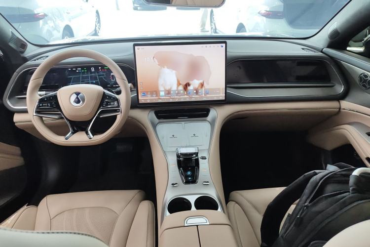 Used Denza N7 2025 702 Intelligent Driving Dual-Laser Luxury Edition Center Console