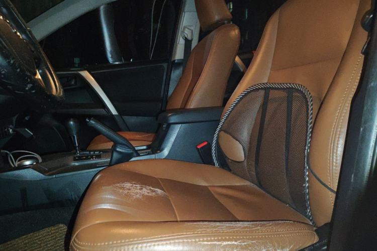 Used Toyota RAV4 2015 2.0L CVT Two-Wheel Drive Urban Edition Left Front Seat