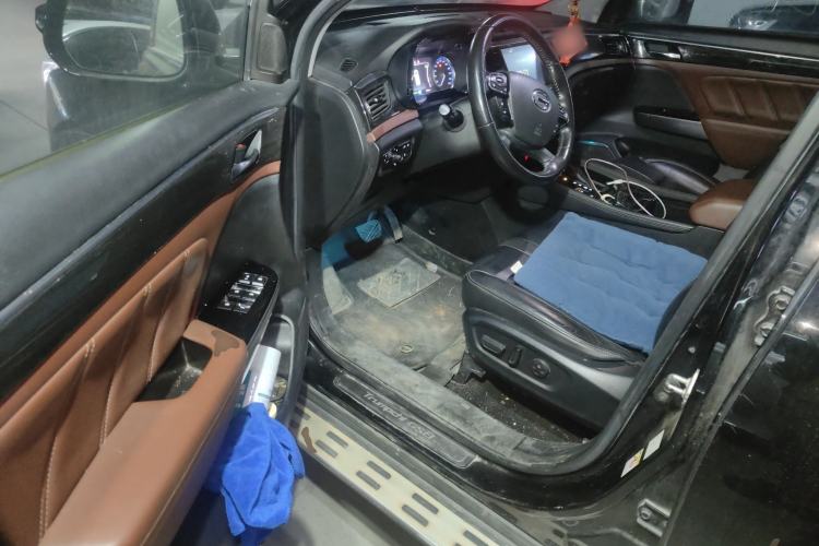 Used GAC Trumpchi GS8 2017 320T Two-Wheel Drive Luxury Edition (7 Seats)
